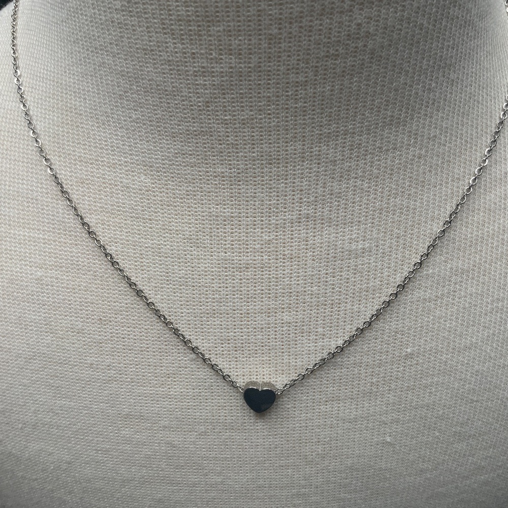 Silver-colored Heart Necklace